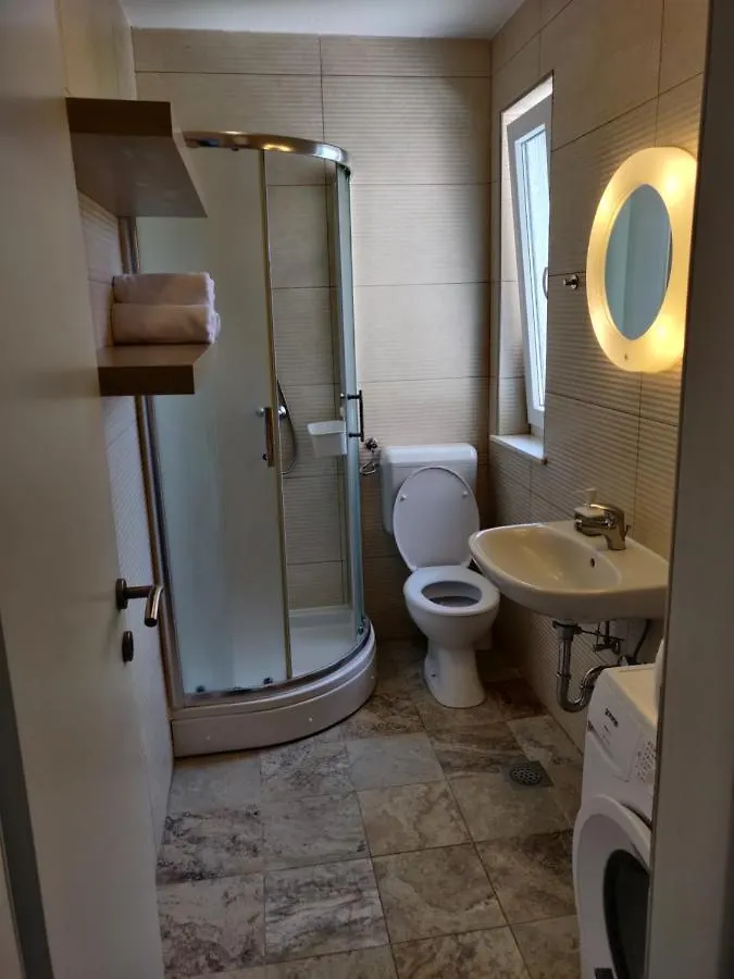 캄포르 Apartman Maci 아파트