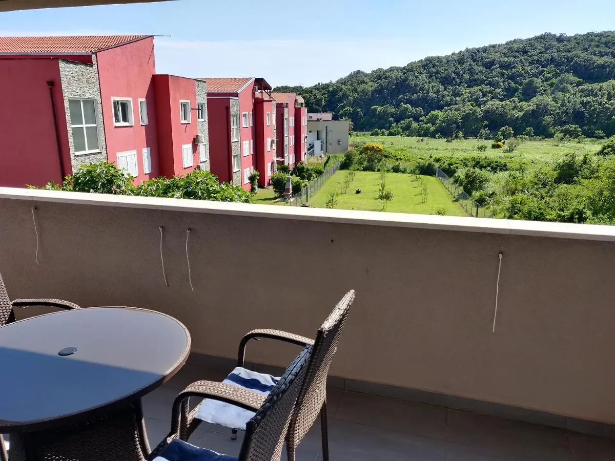 캄포르 Apartman Maci 아파트