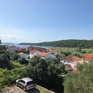 Apartman Ankica, Kampor